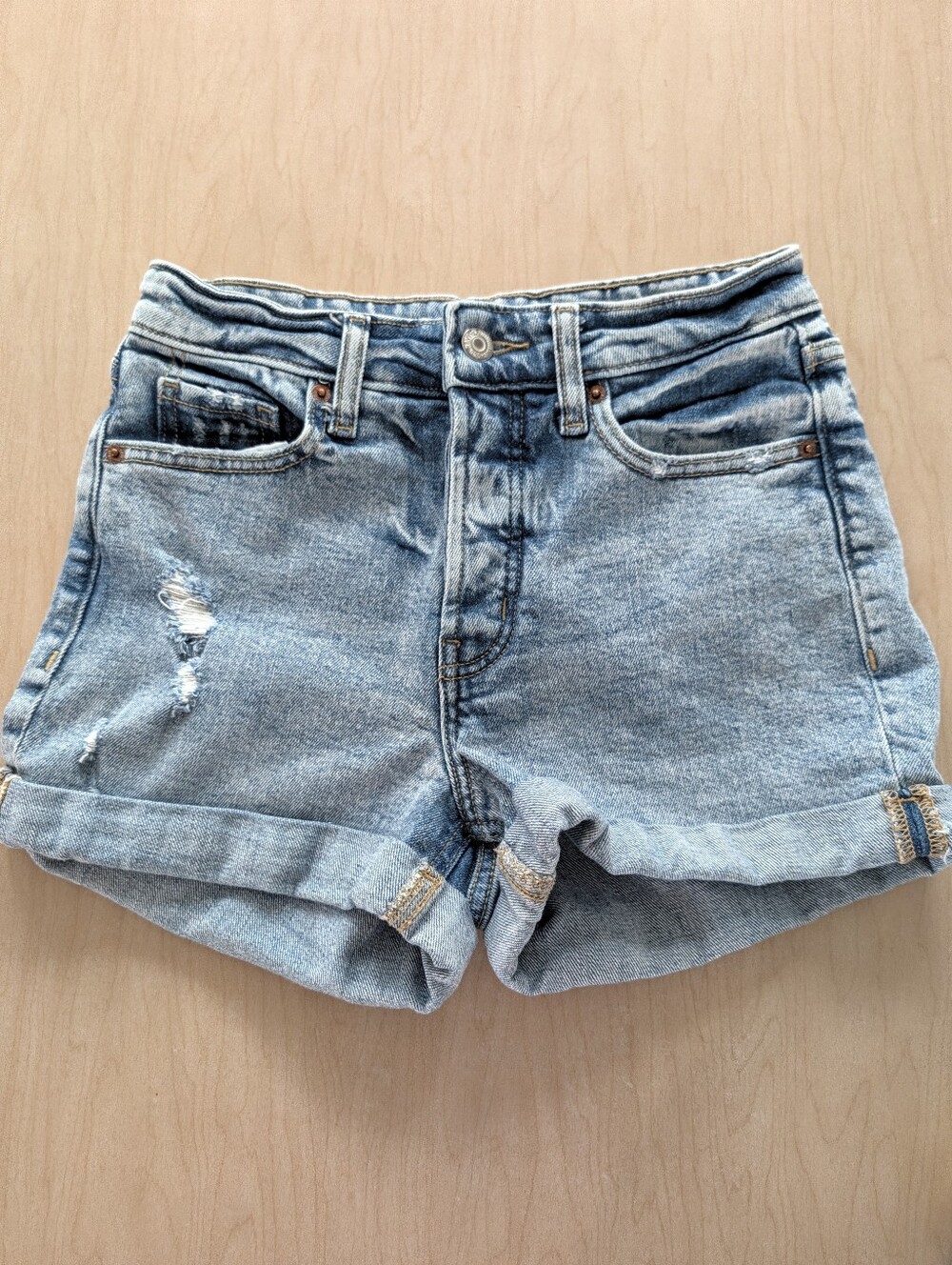 Old Navy High Rise O. G. Straight Light Blue Rolled Hem Denim Shorts Size 2